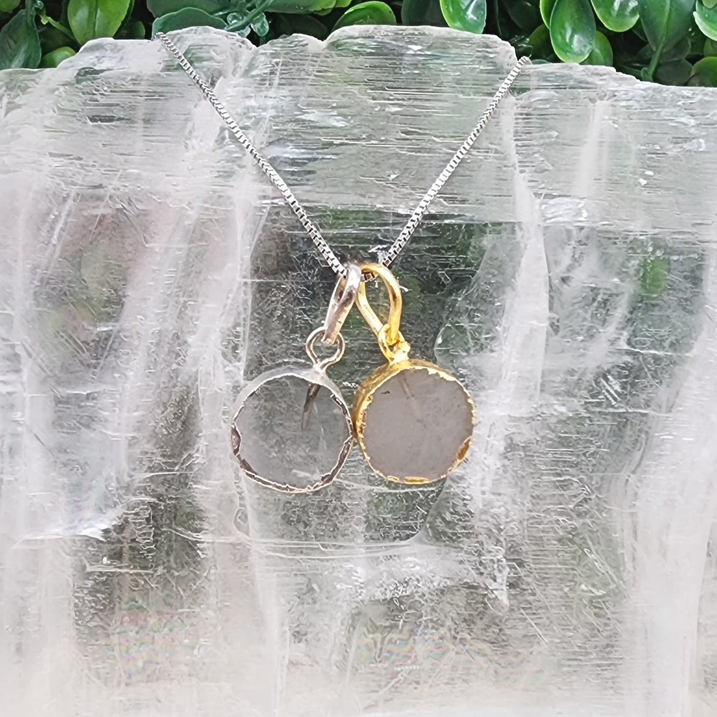 Full Moon In Clear Quartz Pendant (Silver or Gold Electroplating)